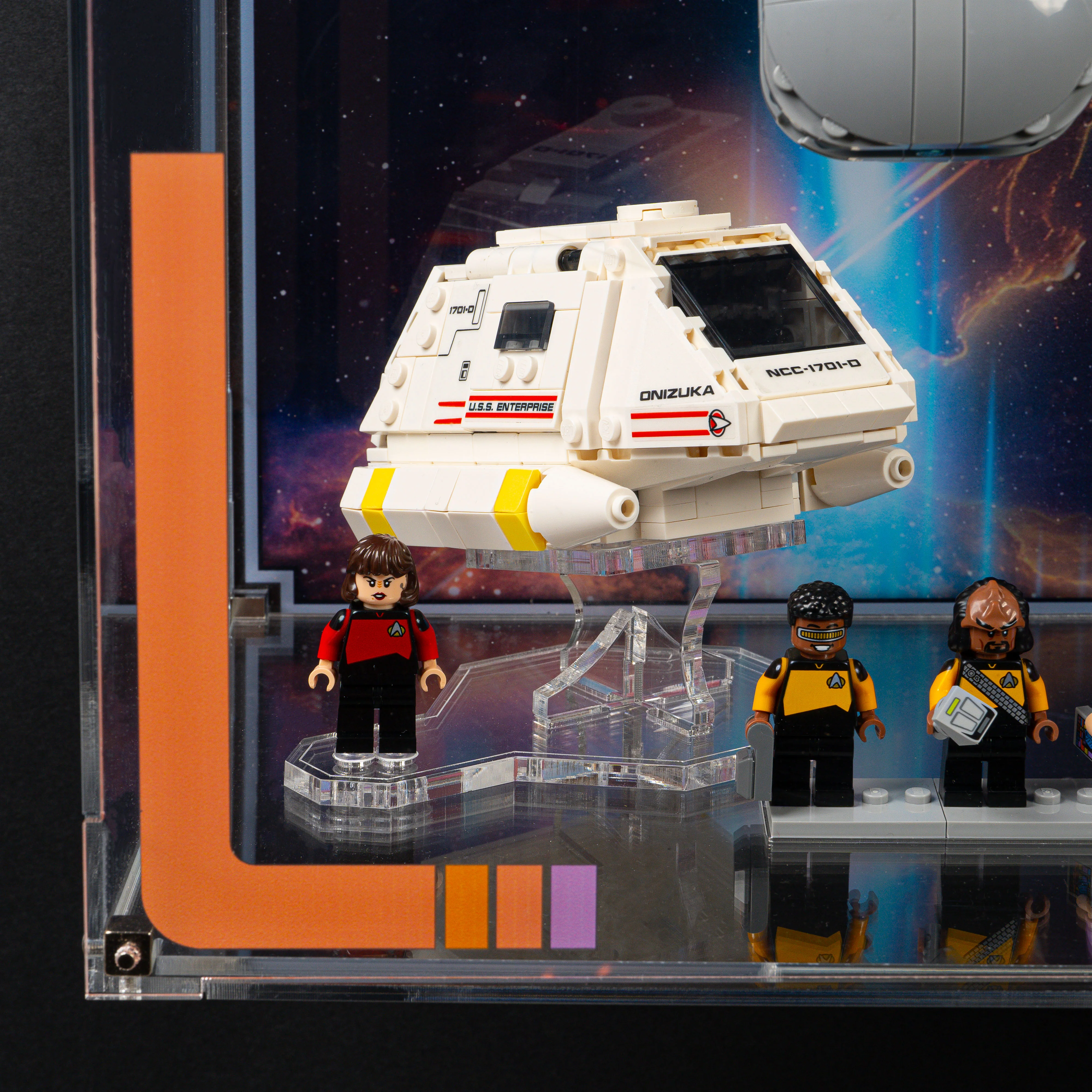 Limited Edition Wall Mounted Display Case for LEGO® Star Trek: U.S.S. Enterprise NCC-1701-D™ (10356) - Image 10
