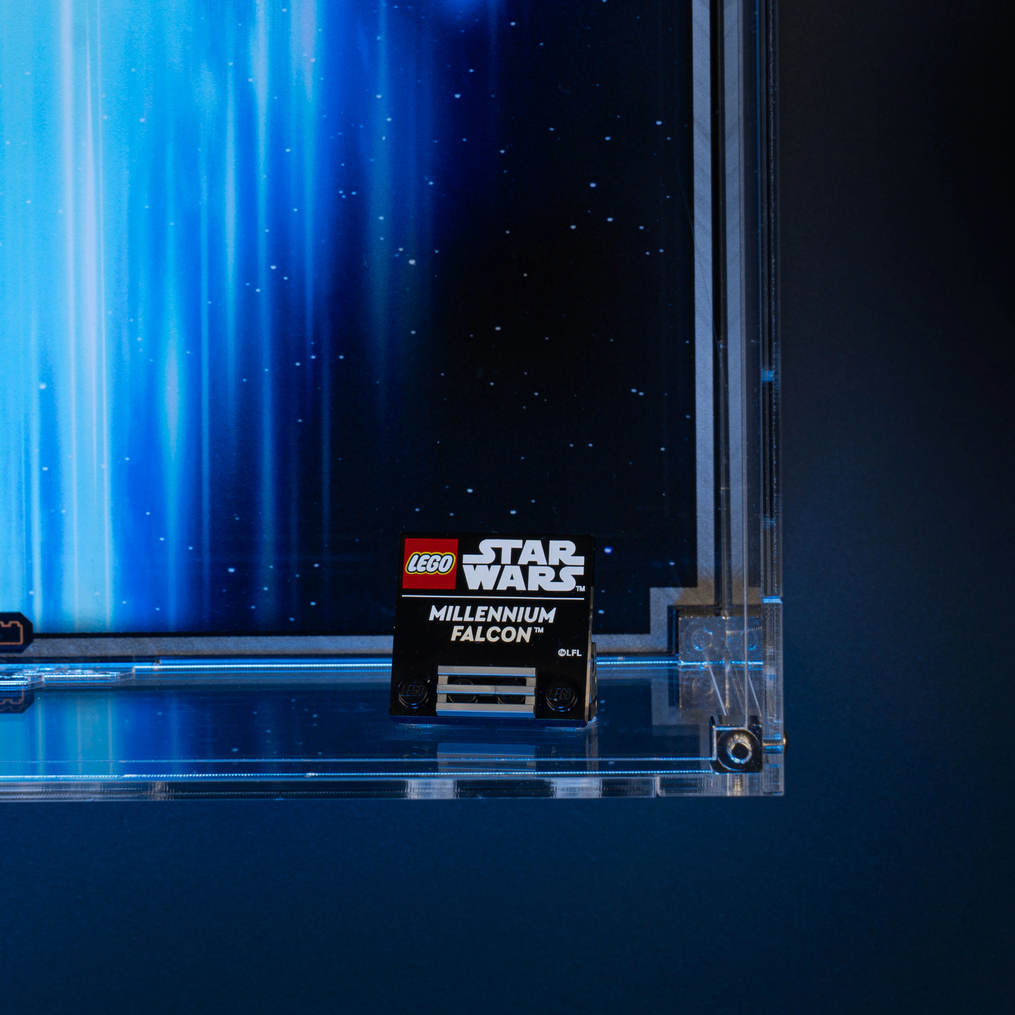 Limited Edition Wall Mounted Display Case for LEGO® Star Wars™ Midi Scale Millennium Falcon™ (75375) - Image 8