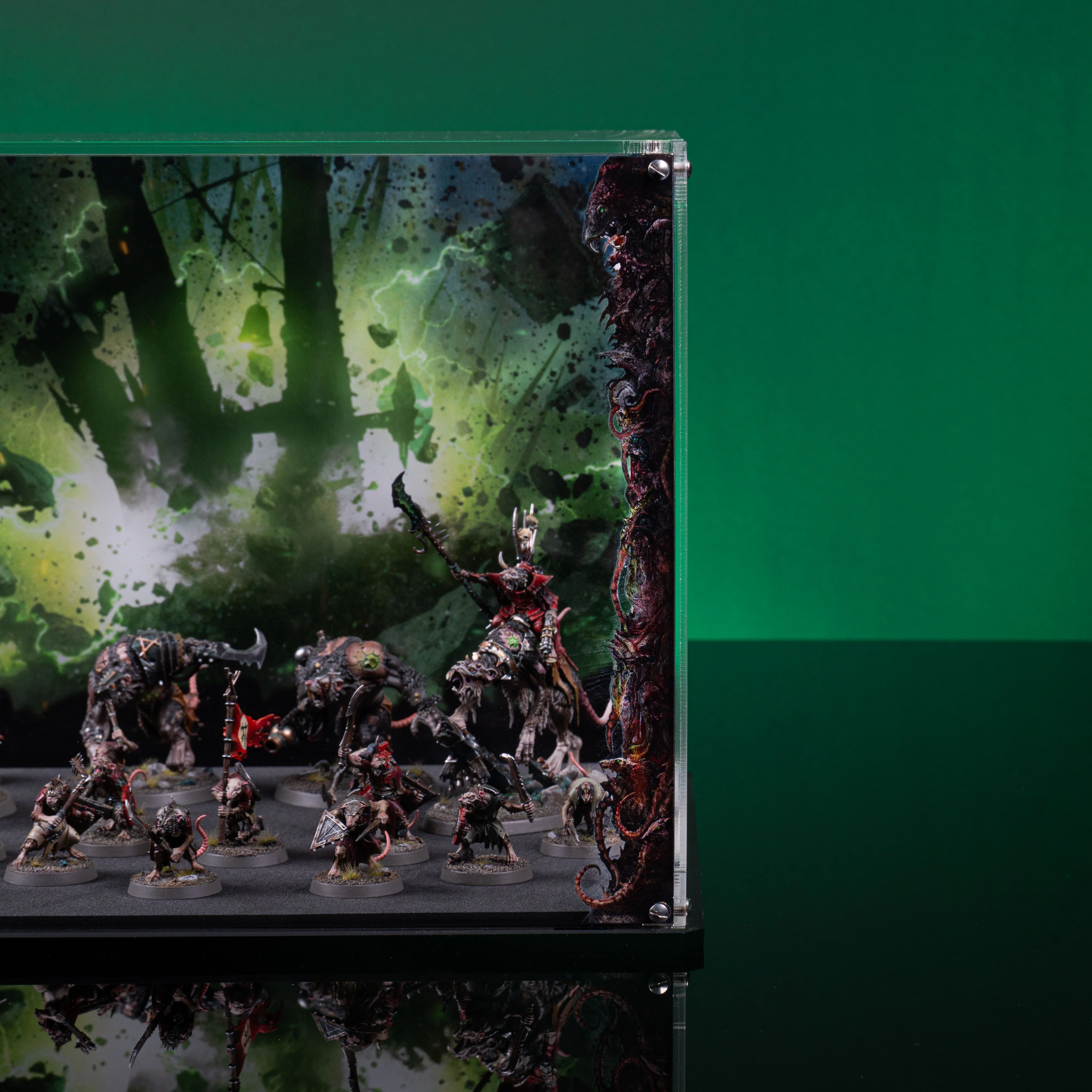 Limited Edition Display Case for Warhammer® Age of Sigmar: Skaventide - Skaven Army - Image 6