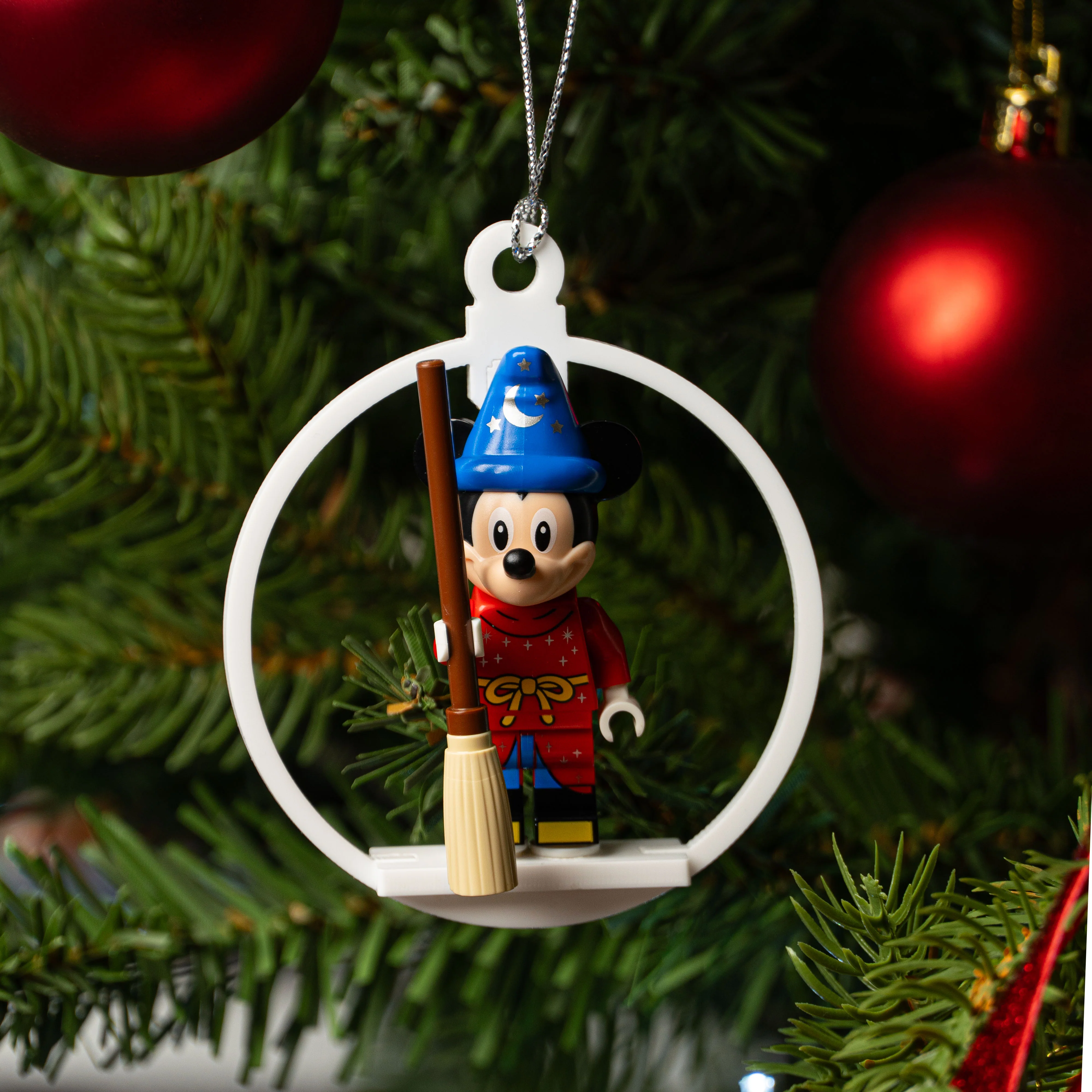 Minifigure Christmas Decorations - 5 Pack - Image 4