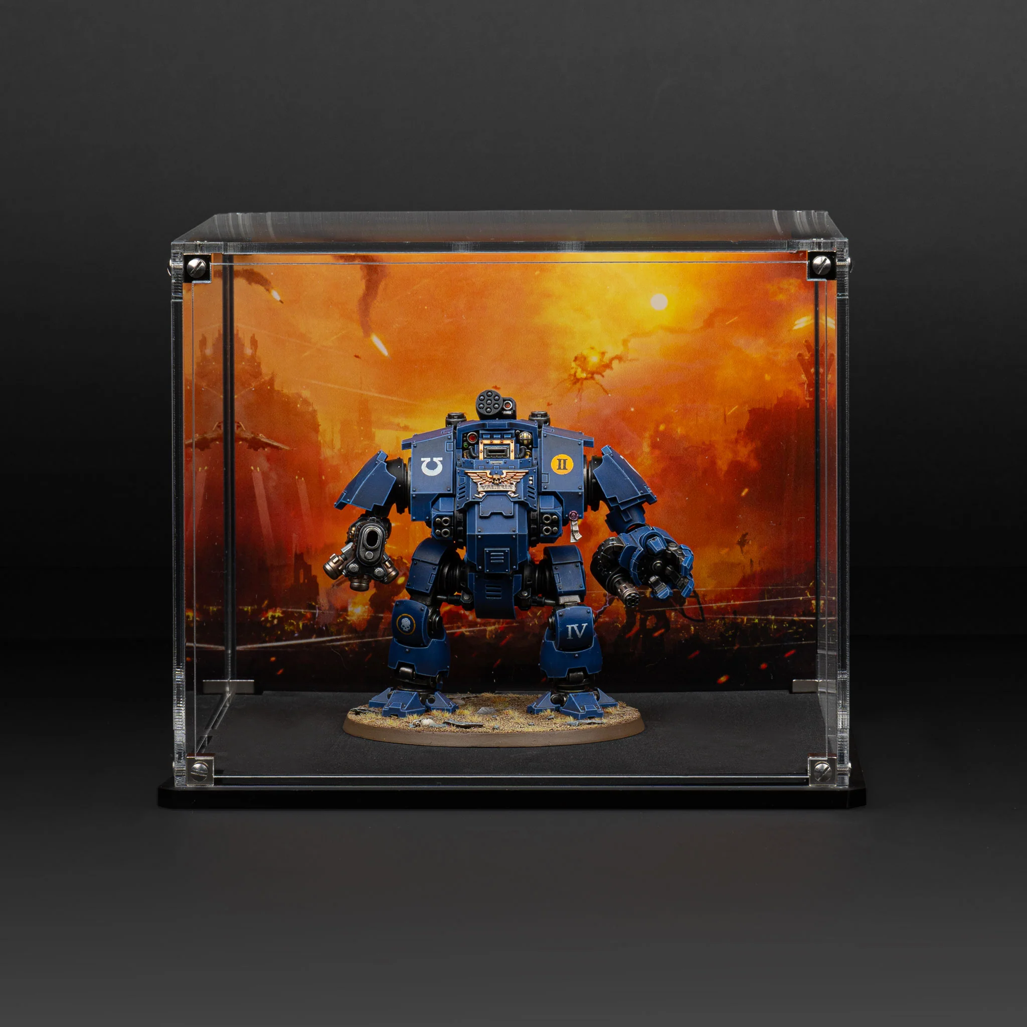 Oversized Miniature Display Case for Warhammer® with Endless War Background - Image 2