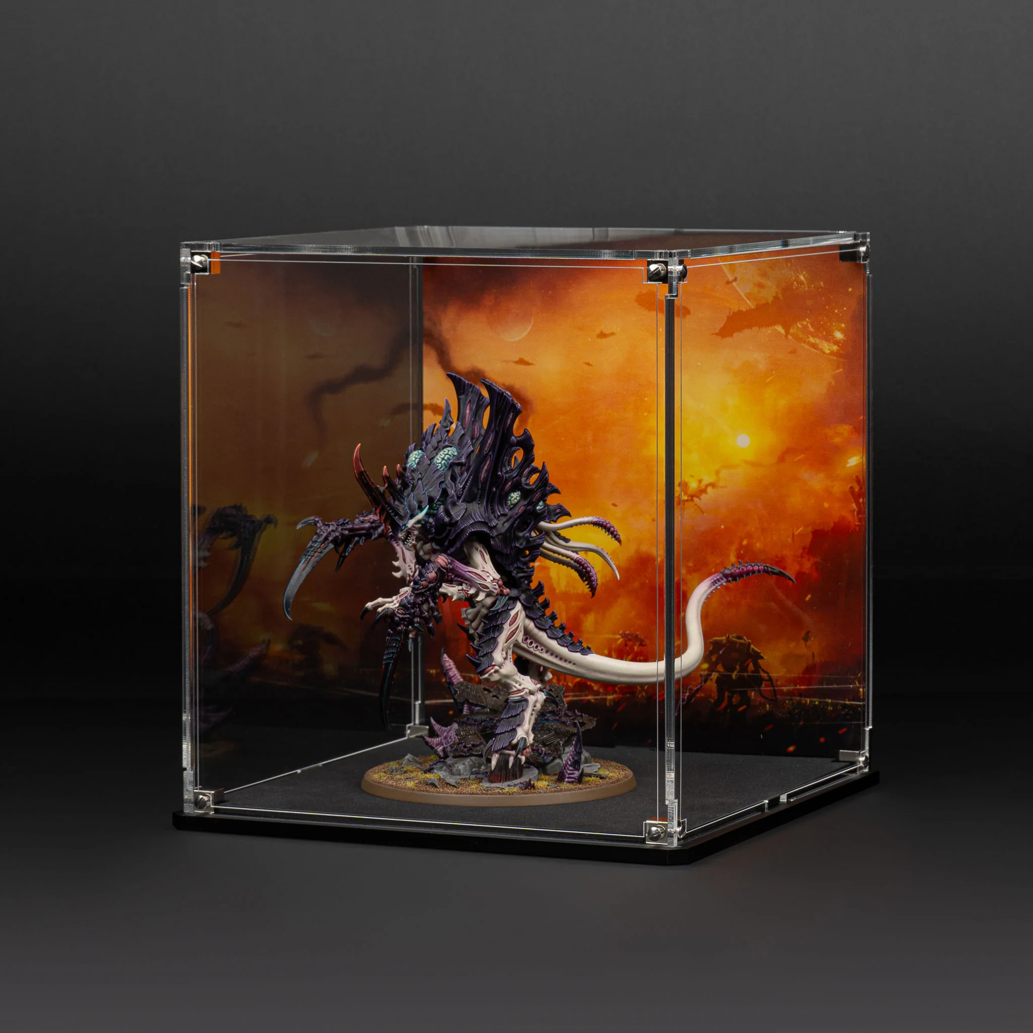 Oversized Miniature Display Case for Warhammer® with Endless War Background - Image 3