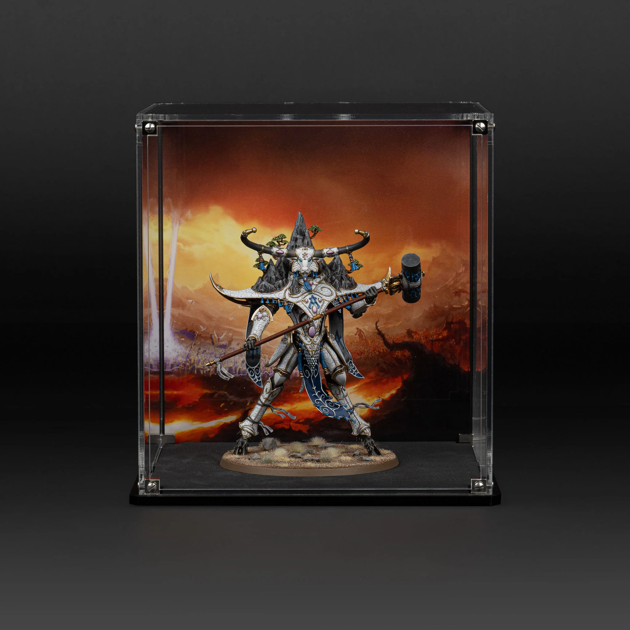 Oversized Miniature Display Case for Warhammer® with Eternal Conflict Background - Image 4