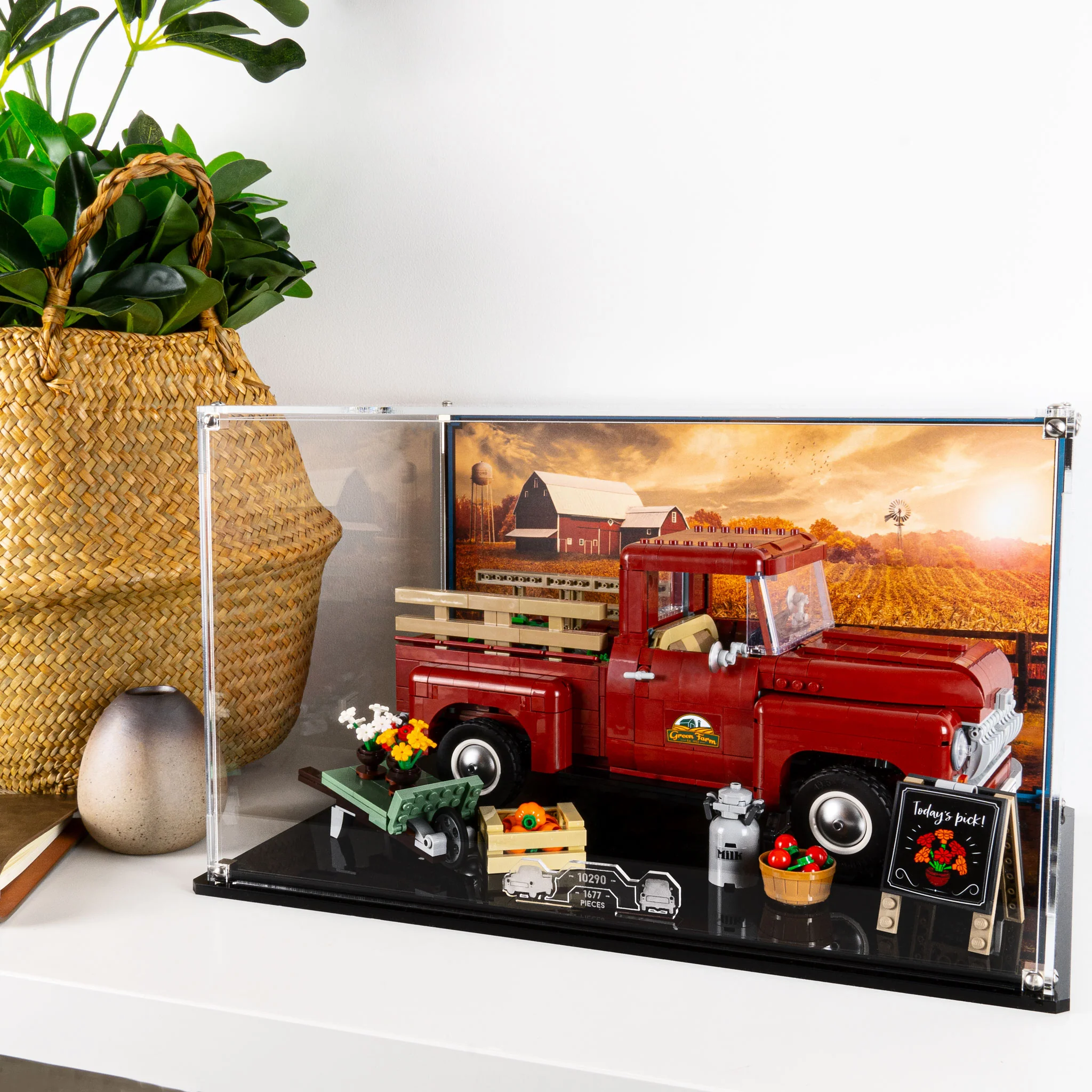 Display Case for LEGO® Creator: Pickup Truck (10290) - Image 2