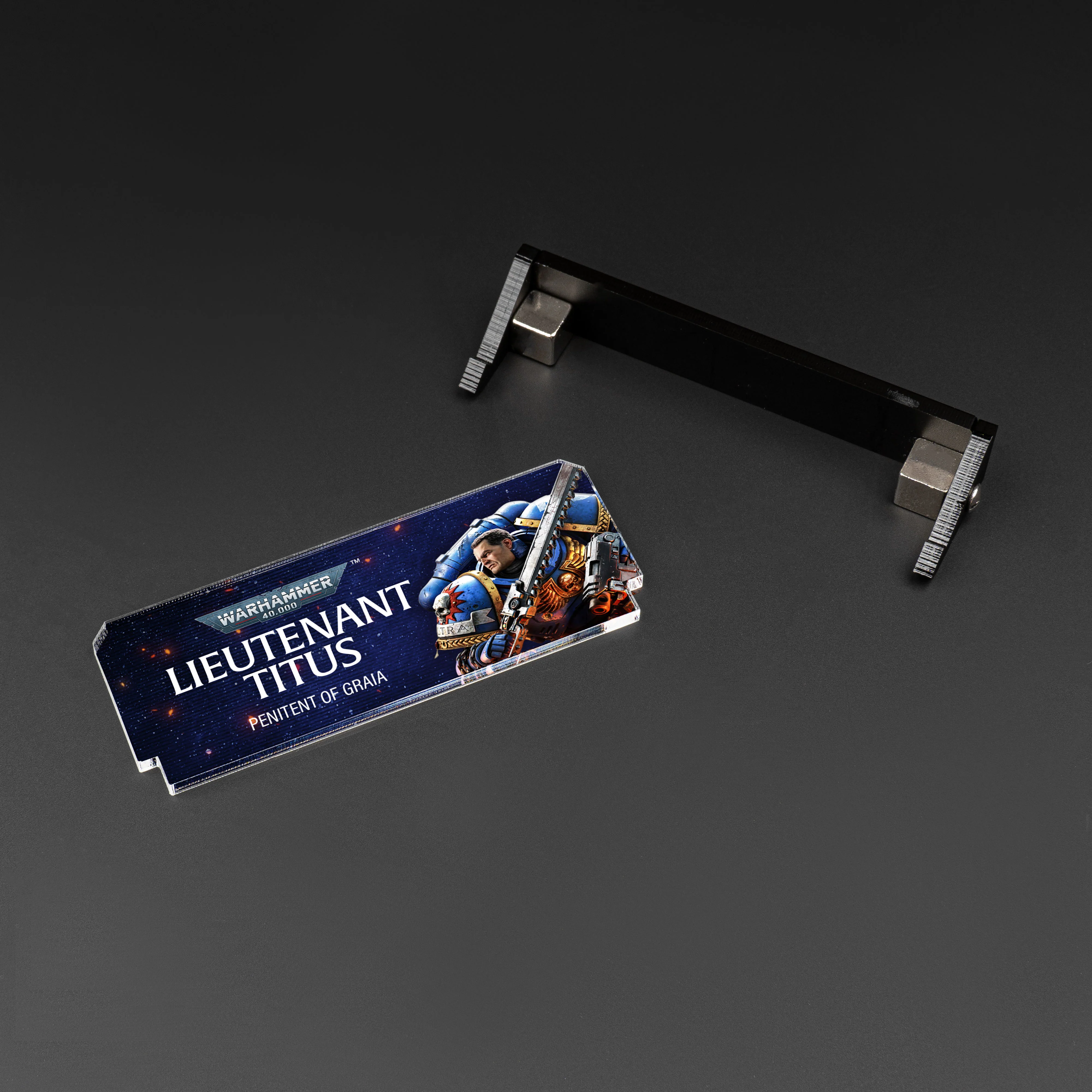 Plaque for Warhammer® 40,000 Lieutenant Titus - Image 3