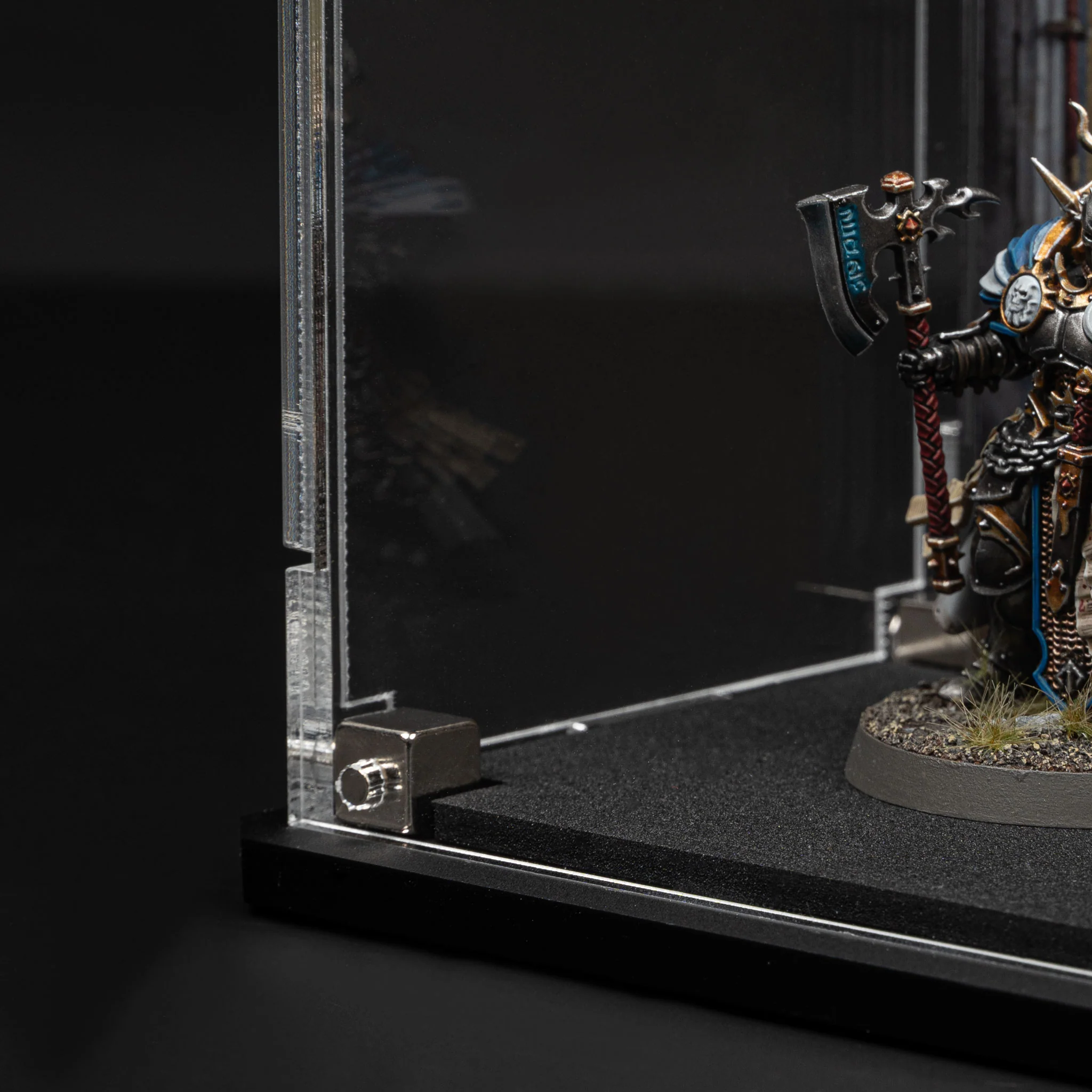 Stackable Display Case for Warhammer® Age of Sigmar - Image 5