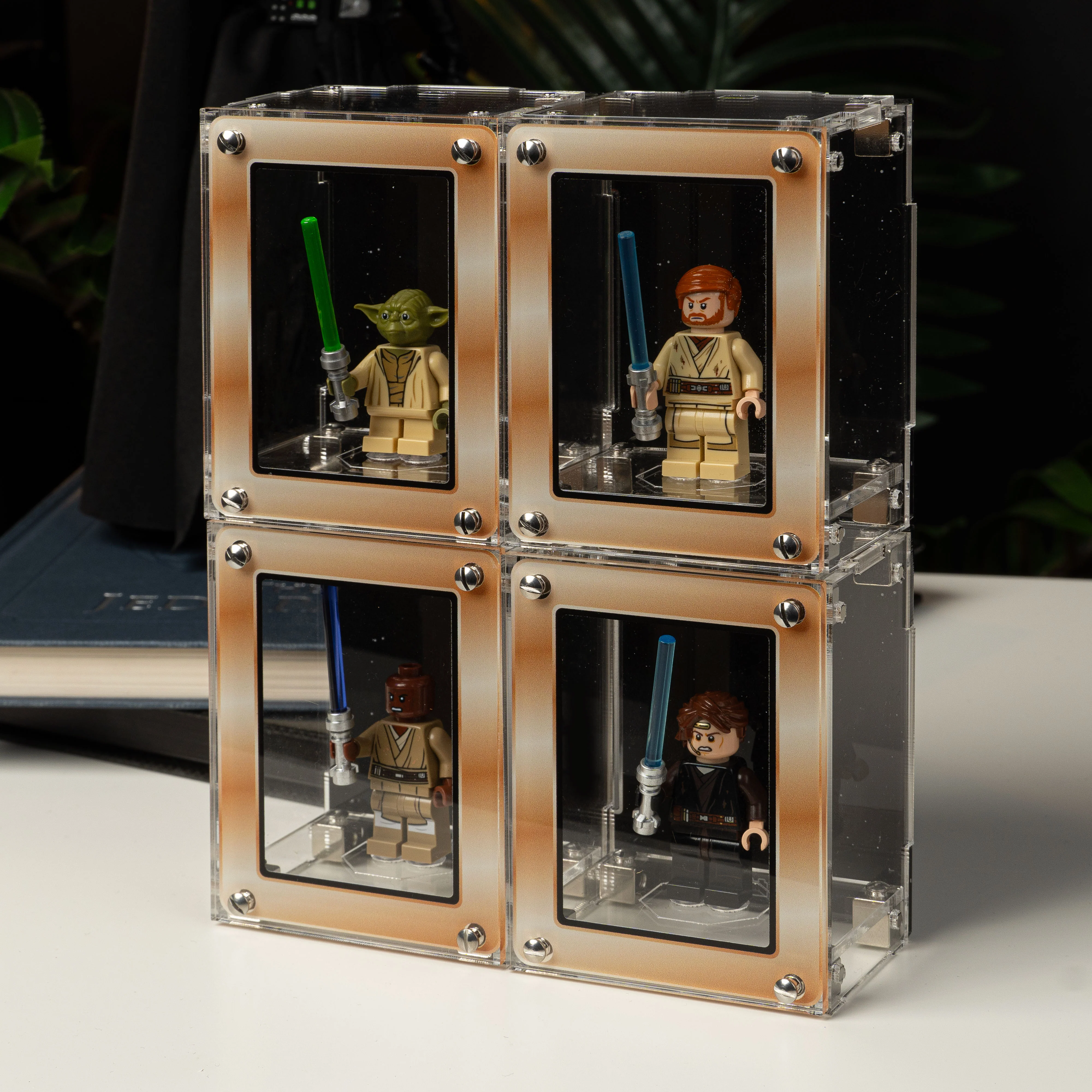 Star Wars™ Gold Themed Modular Display Case for LEGO® Minifigures - Image 8