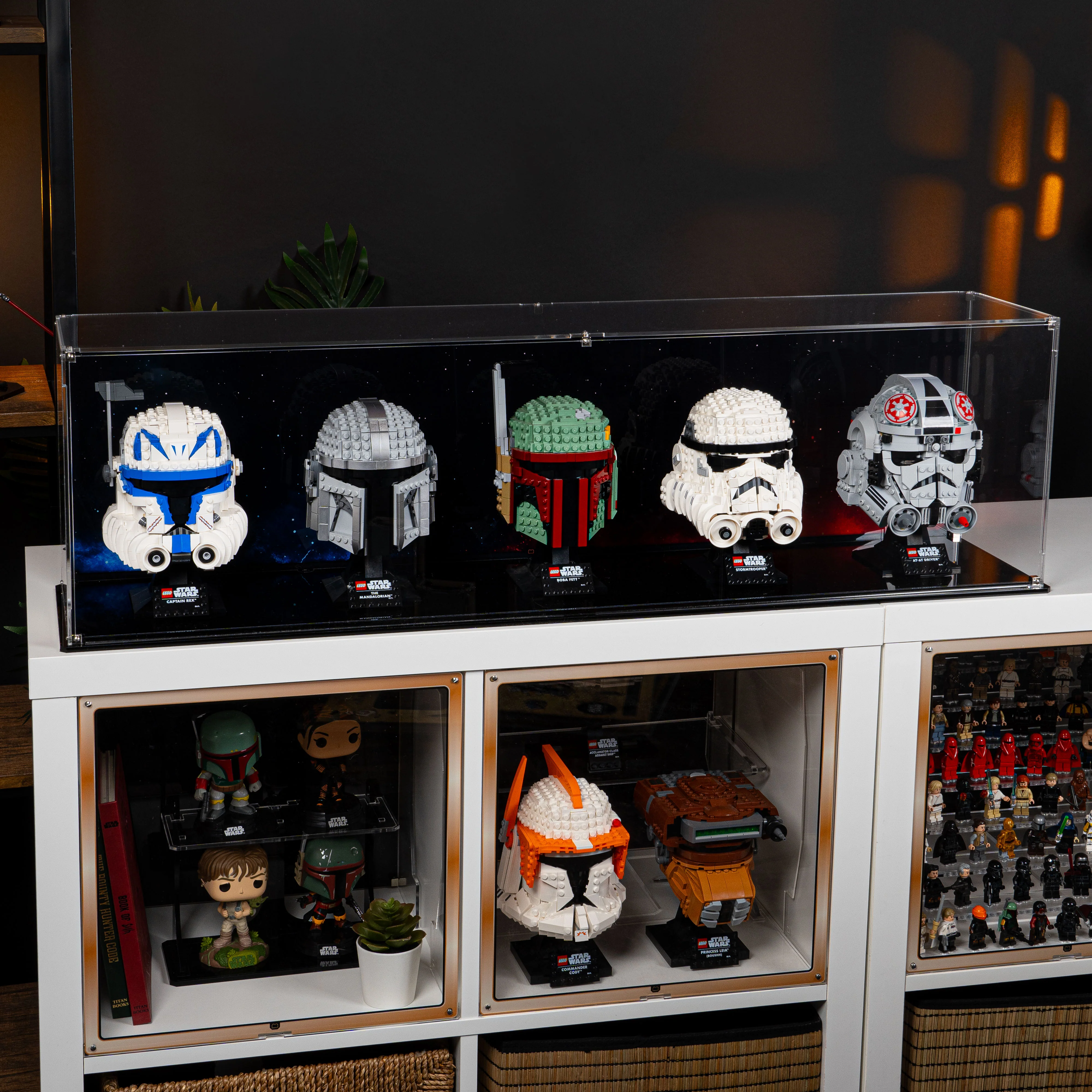 Star Wars™ Themed Display Case for Five LEGO® Helmets - Image 5
