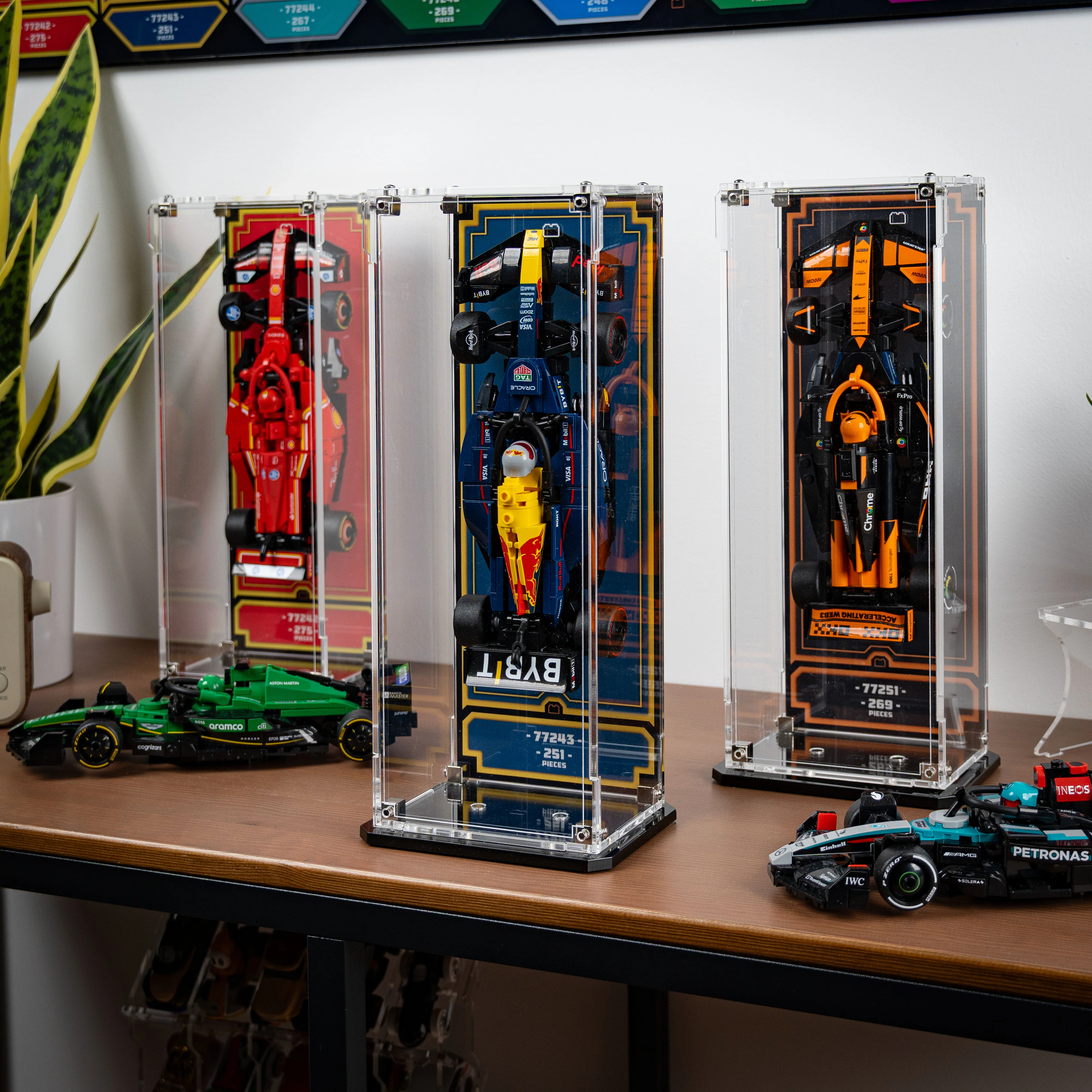Wall Mountable Display Case for LEGO® Speed Champions: Formula 1 Range - Image 2