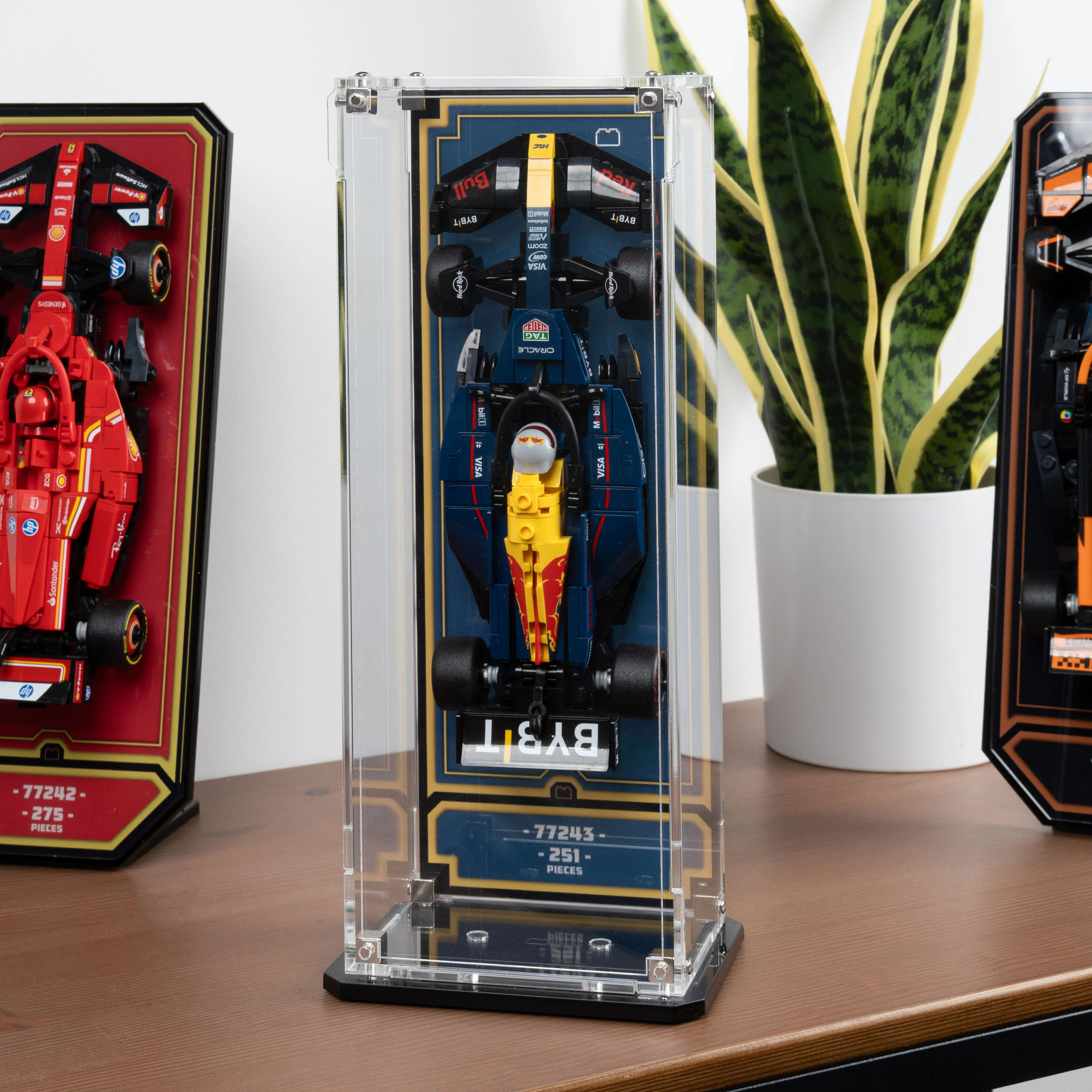 Wall Mountable Display Case for LEGO® Speed Champions: Formula 1 Range - Image 29