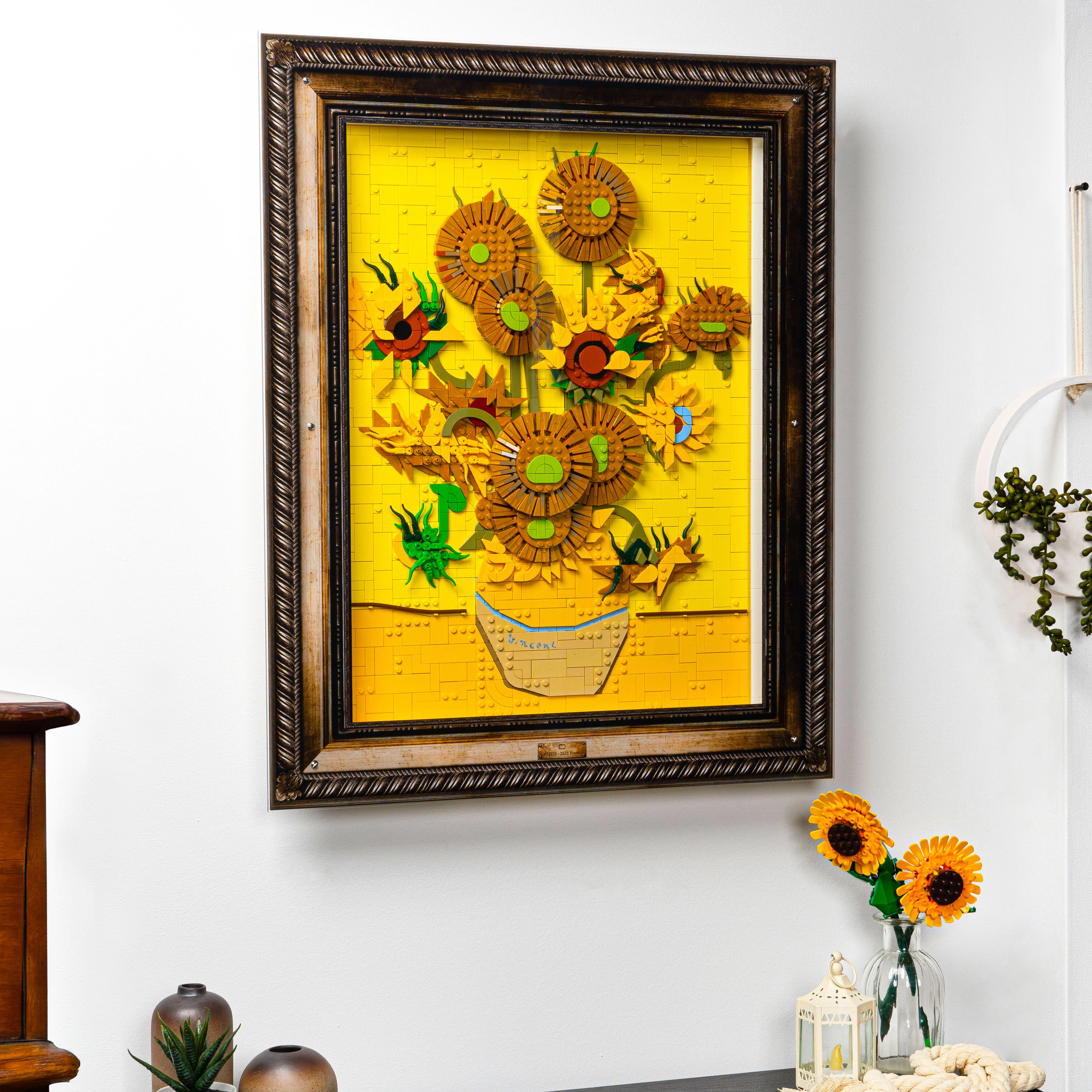 Wall Mounted Display Case for LEGO® Art: Vincent van Gogh - Sunflowers (31215) - Image 11