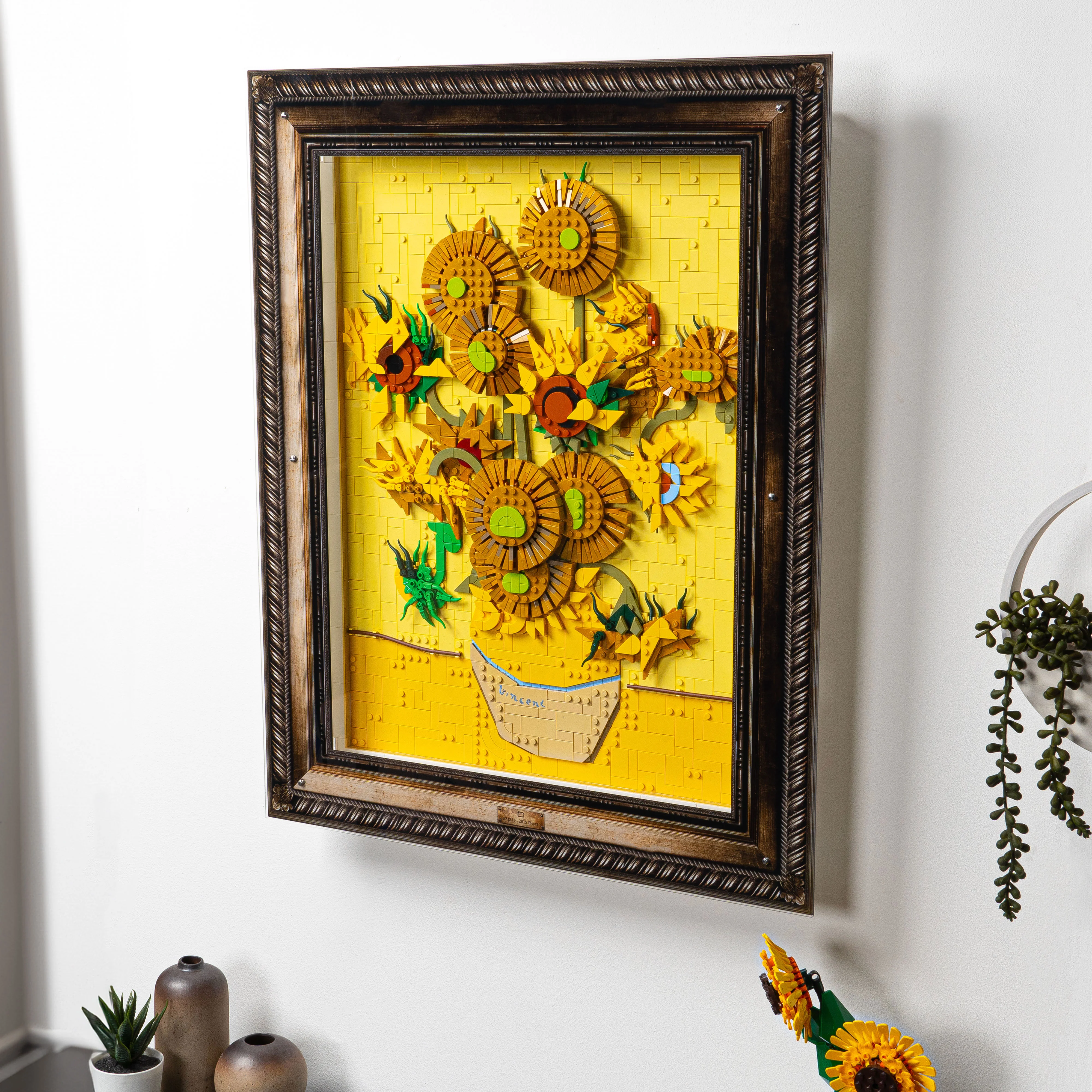 Wall Mounted Display Case for LEGO® Art: Vincent van Gogh - Sunflowers (31215) - Image 12