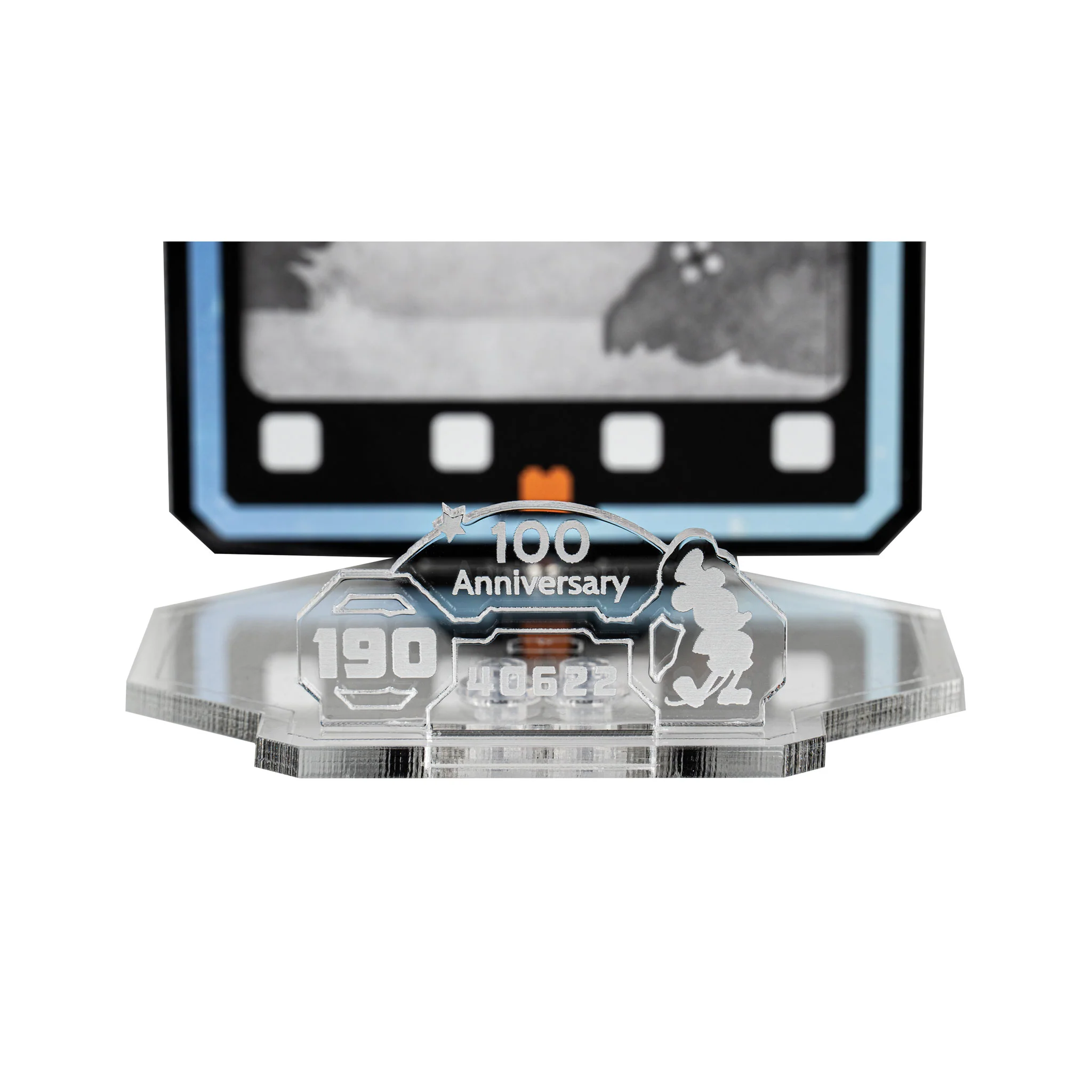 Wall Mounted Display for LEGO® Brickheadz Disney 100th Celebration (40622) - Image 4
