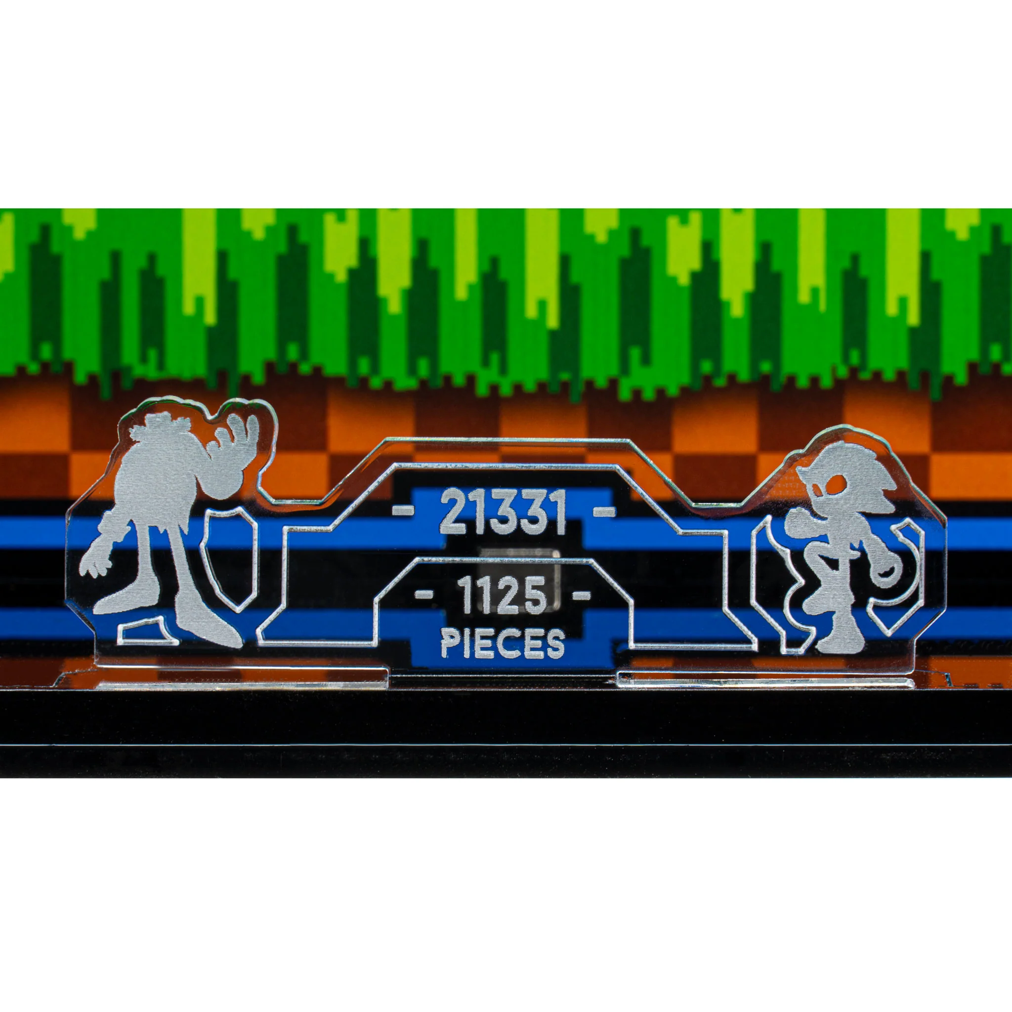 Wall Mounted Display Case for LEGO® IDEAS: Sonic the Hedgehog™ – Green Hill Zone (21331) - Image 5