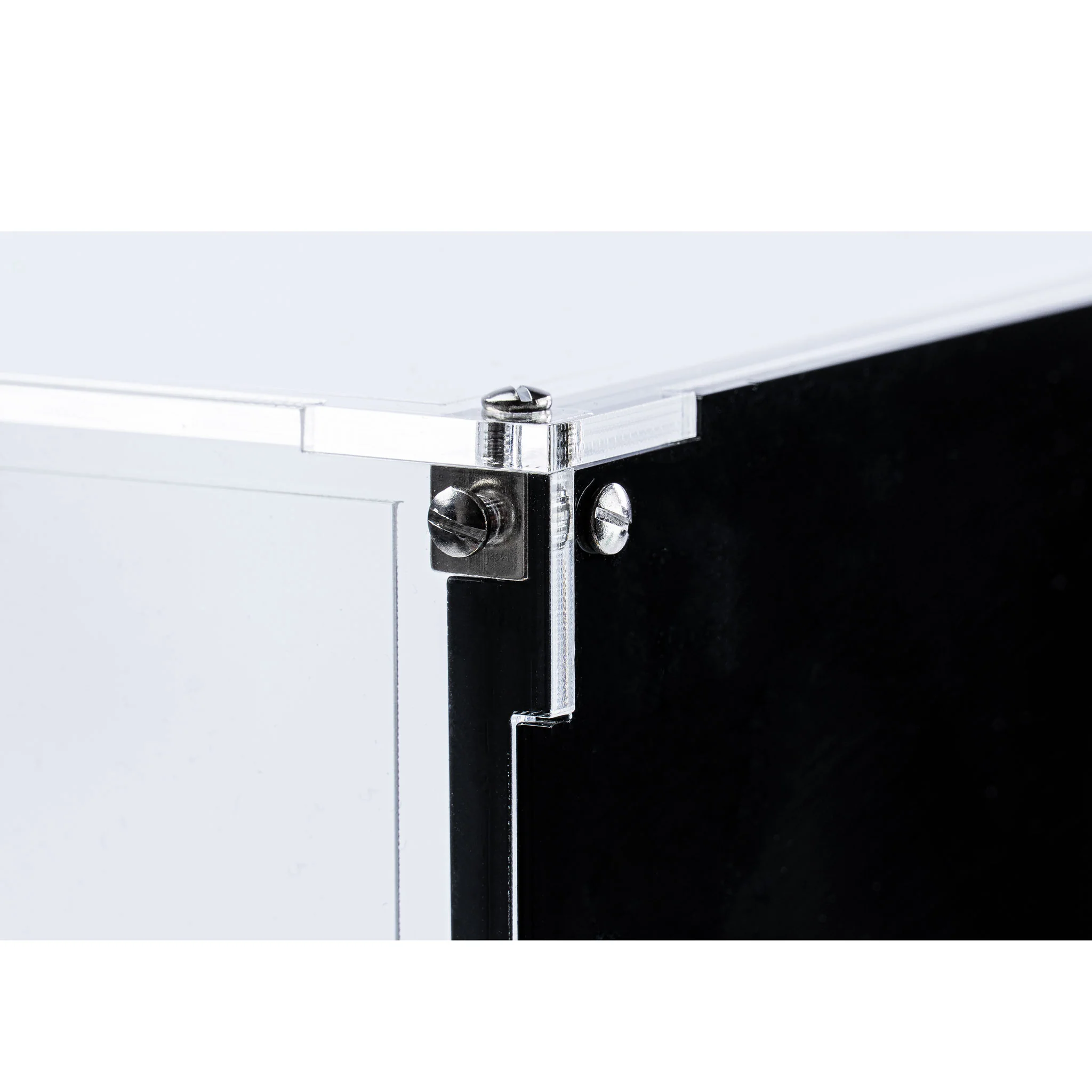 Wall-Mounted Display Case for LEGO® Star Wars: Jango Fett's Helmet (75408) - Image 14