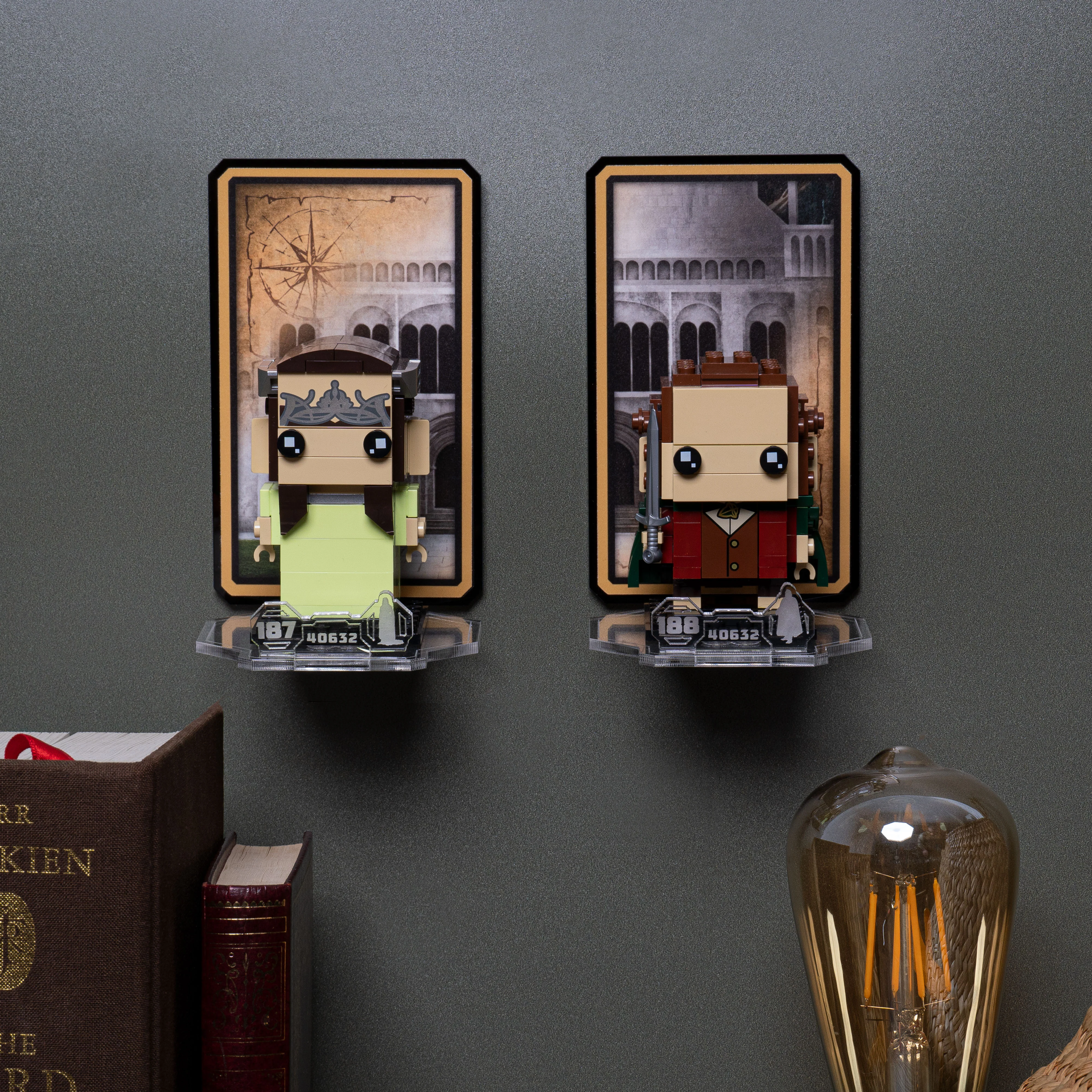 Wall mounted Display for LEGO® Brickheadz: Aragorn™ & Arwen™ (40632) - Image 6