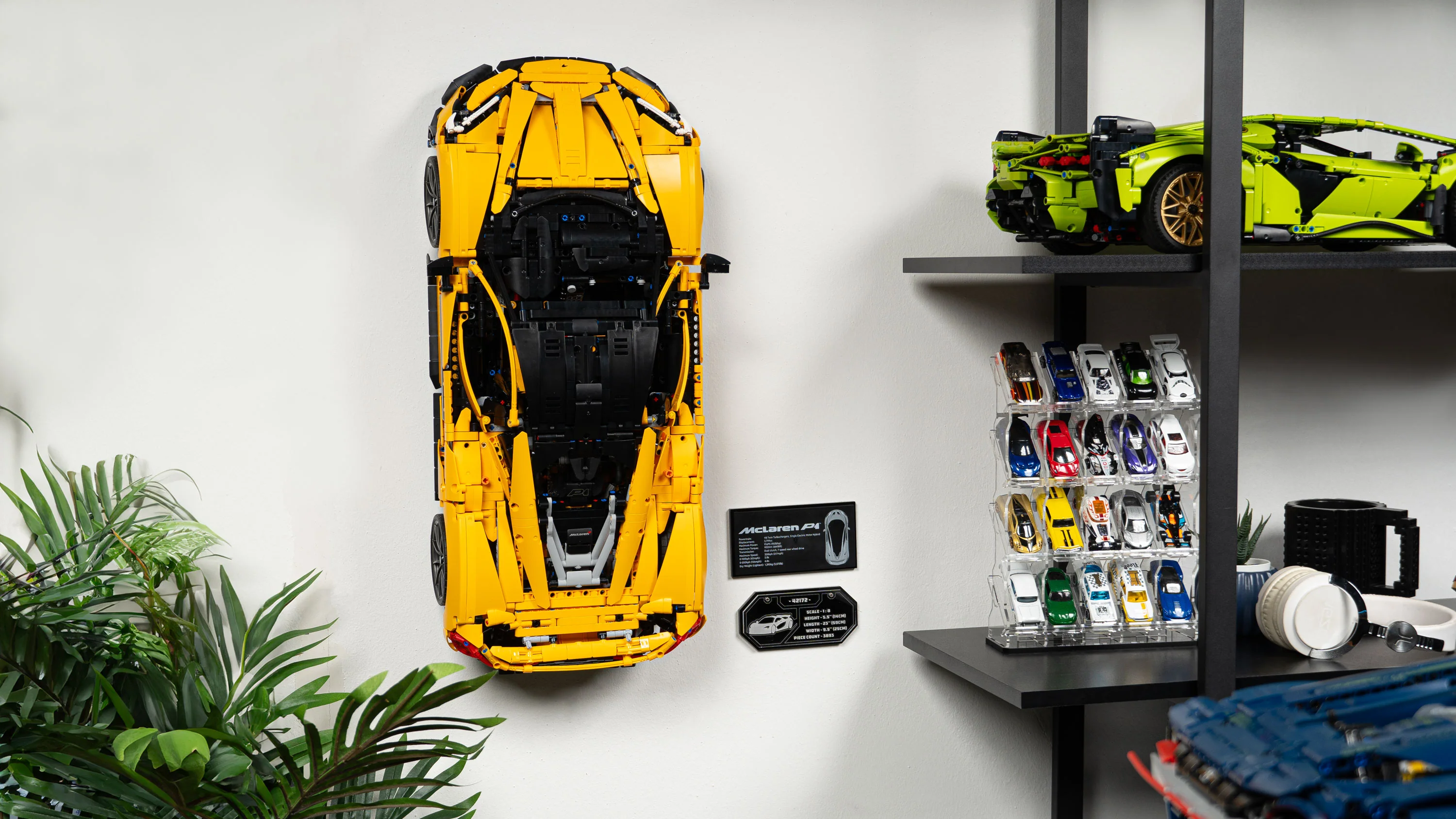 Wall Mounted Display for LEGO® Technic™ McLaren P1™ (42172) - Image 17