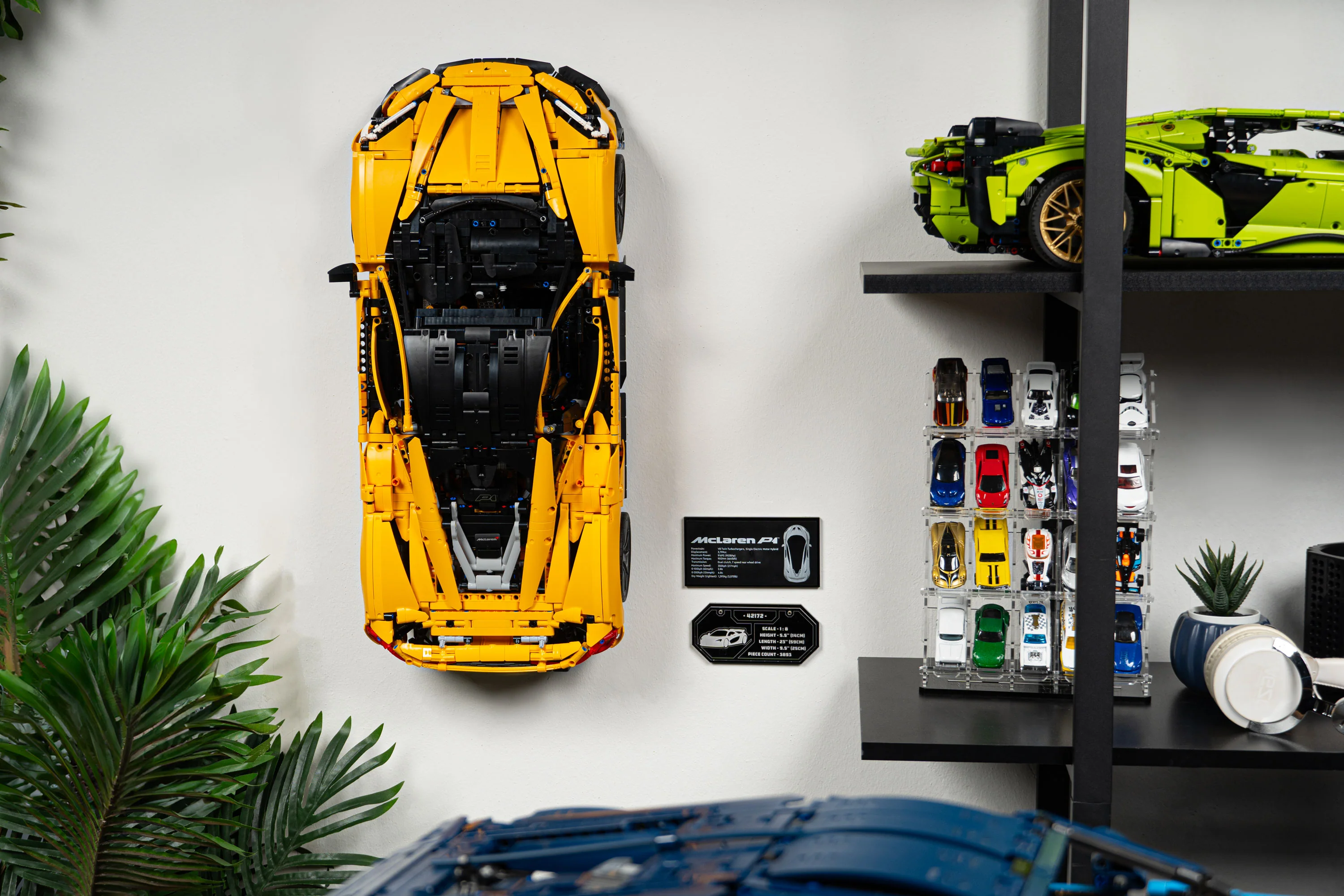 Wall Mounted Display for LEGO® Technic™ McLaren P1™ (42172) - Image 20