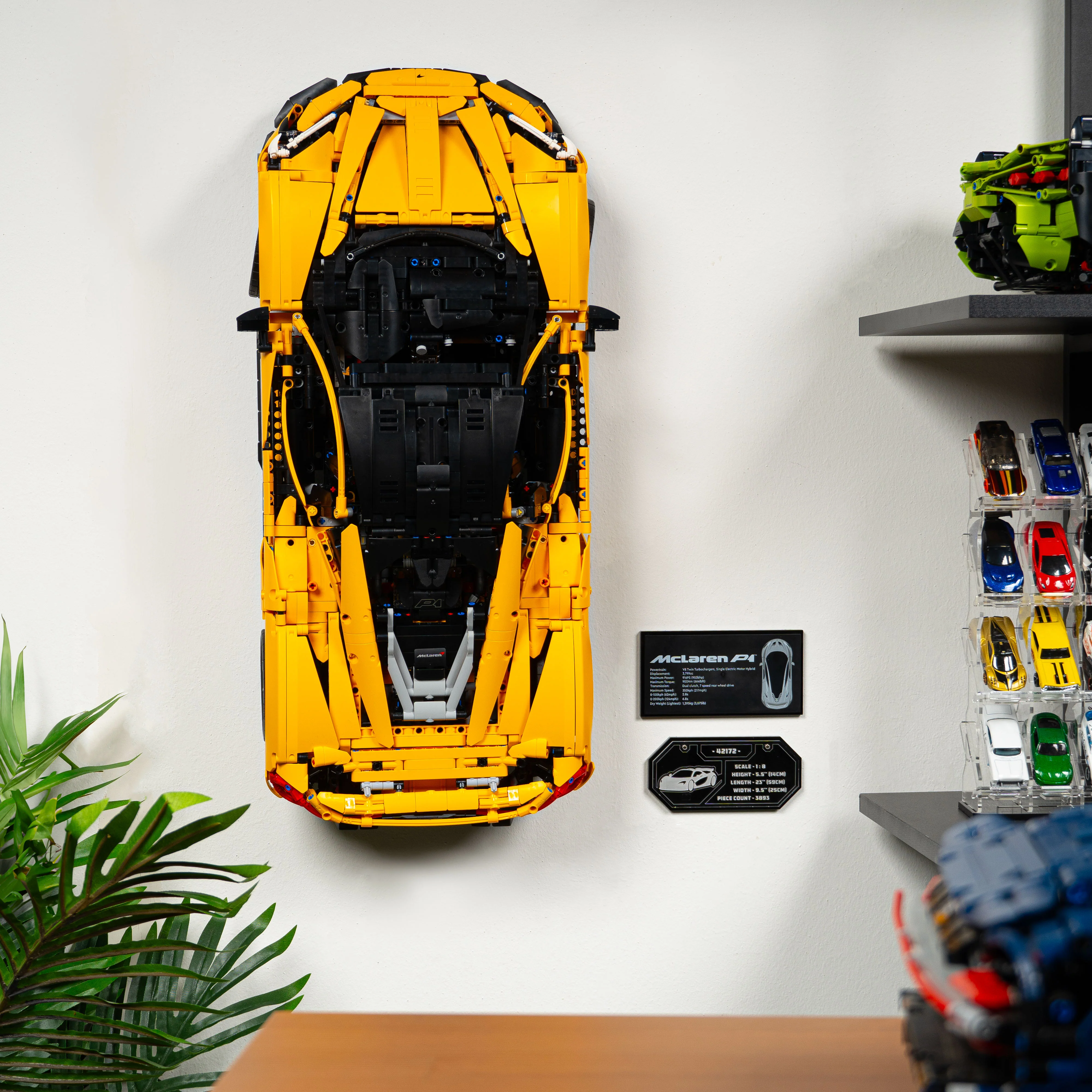 Wall Mounted Display for LEGO® Technic™ McLaren P1™ (42172) - Image 24