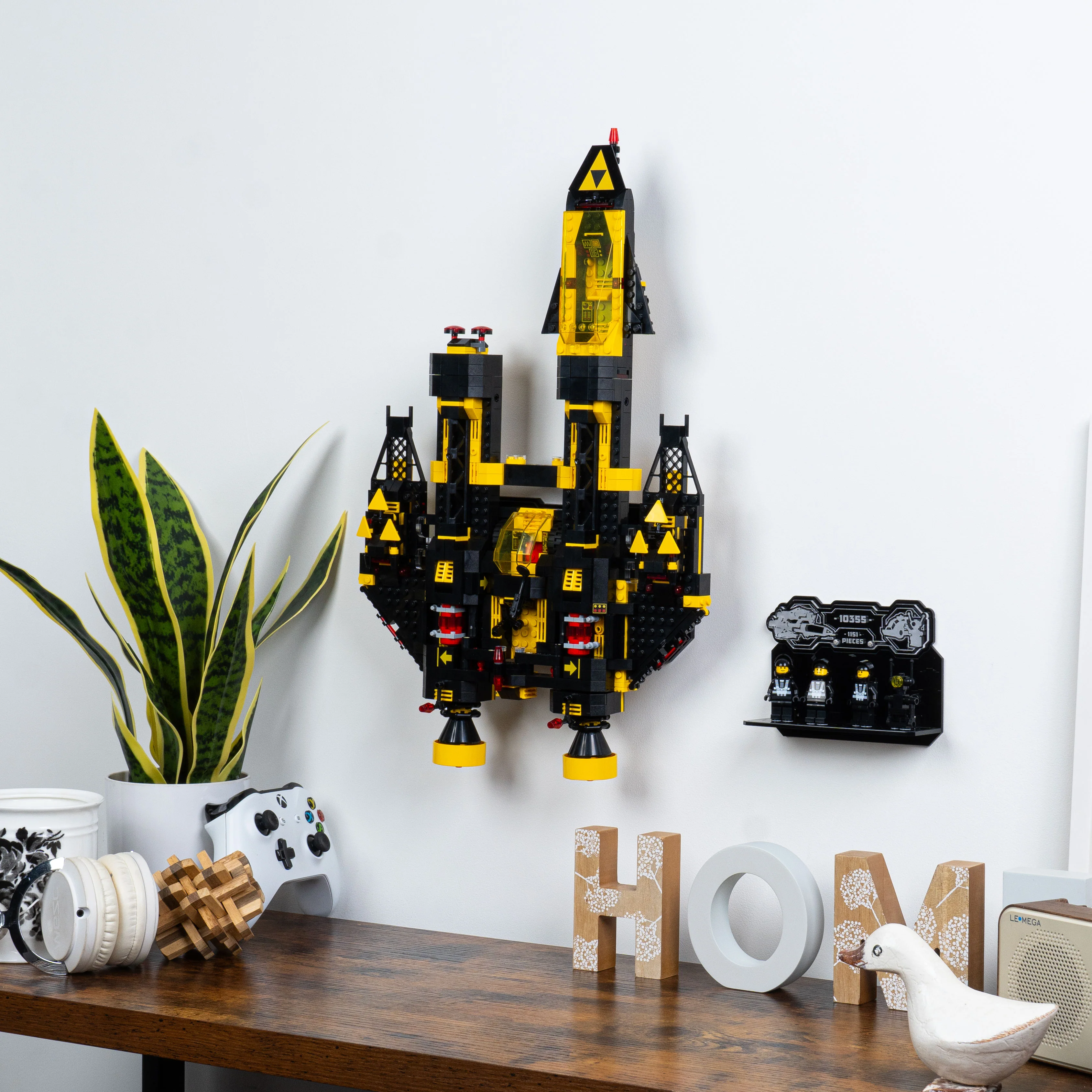 Wall Mounted Display Stand for LEGO® Icons: Blacktron Renegade (10355) - Image 8