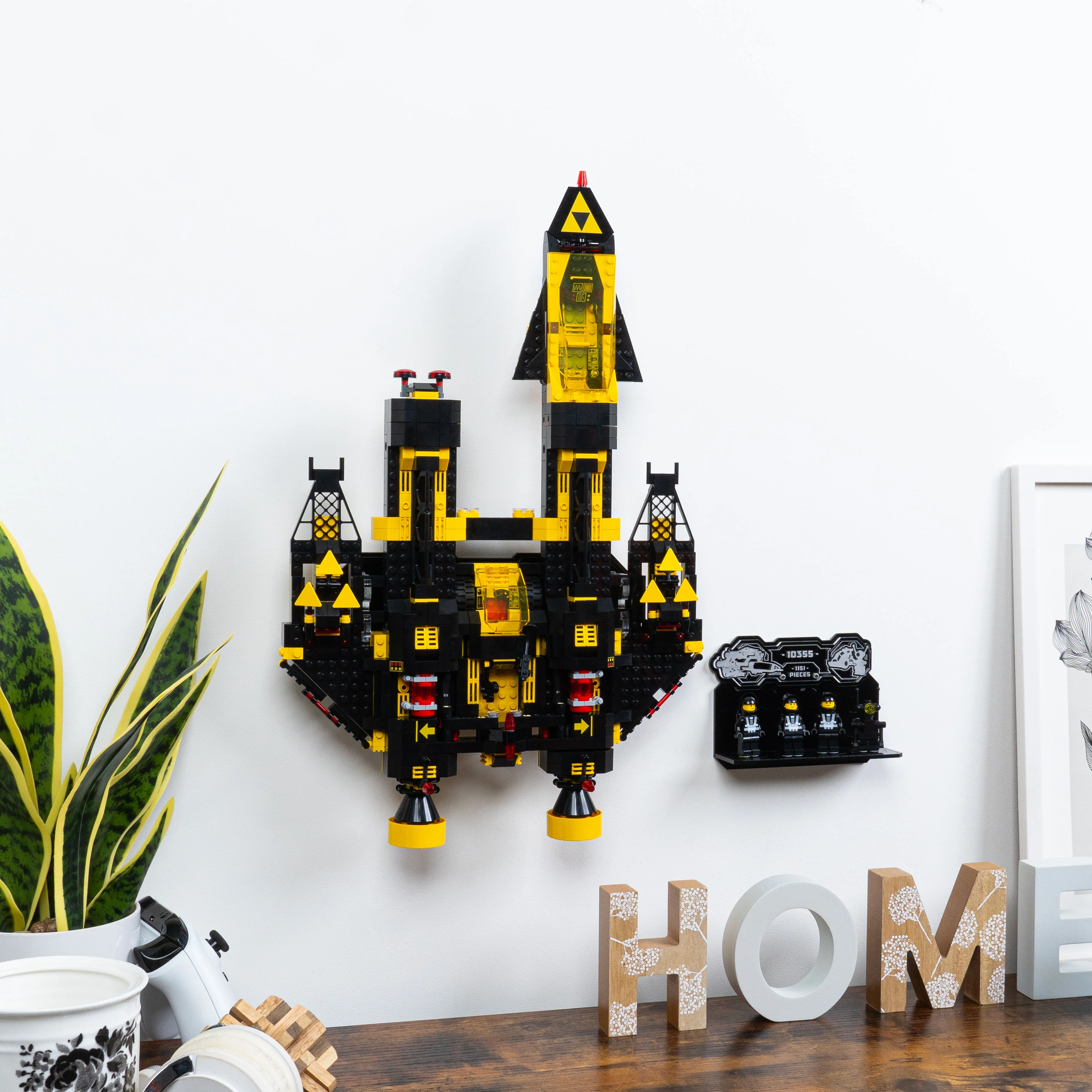 Wall Mounted Display Stand for LEGO® Icons: Blacktron Renegade (10355) - Image 9