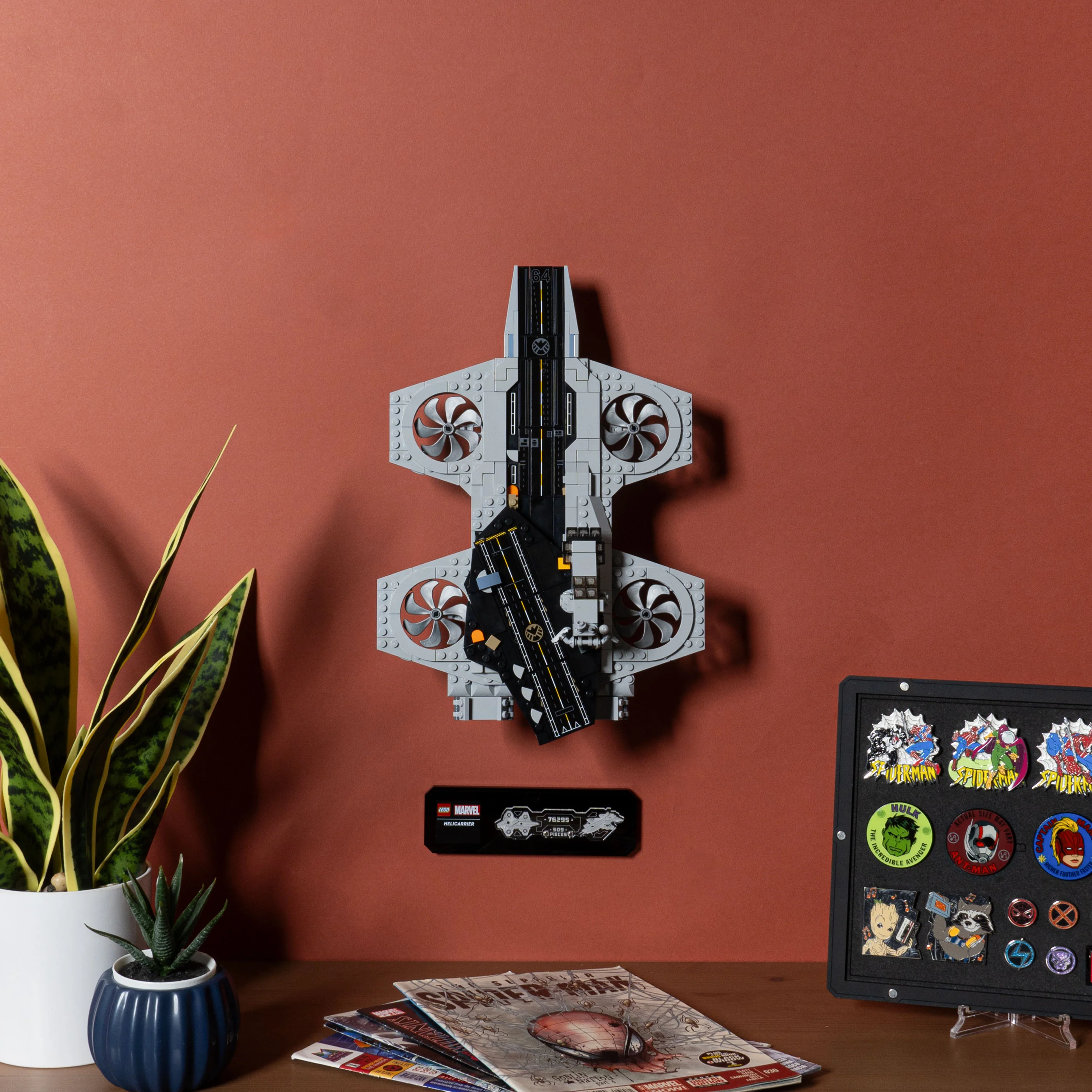 Wall Mounted Display Stand for LEGO® Marvel™ The Avengers Helicarrier (76295) - Image 4