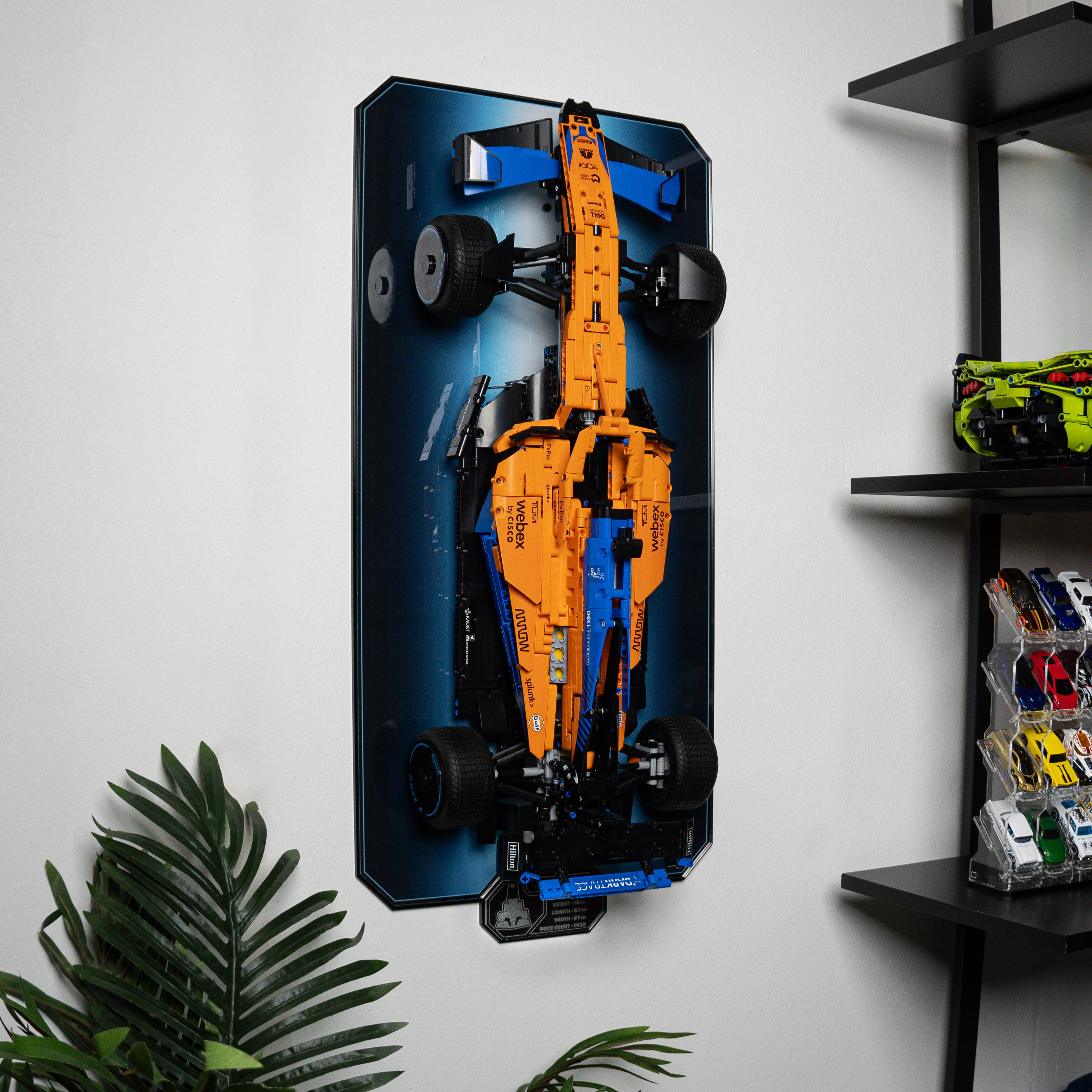Wall Mounted Display Stand for LEGO® Technic™ McLaren Formula 1™ Race Car (42141) - Image 4