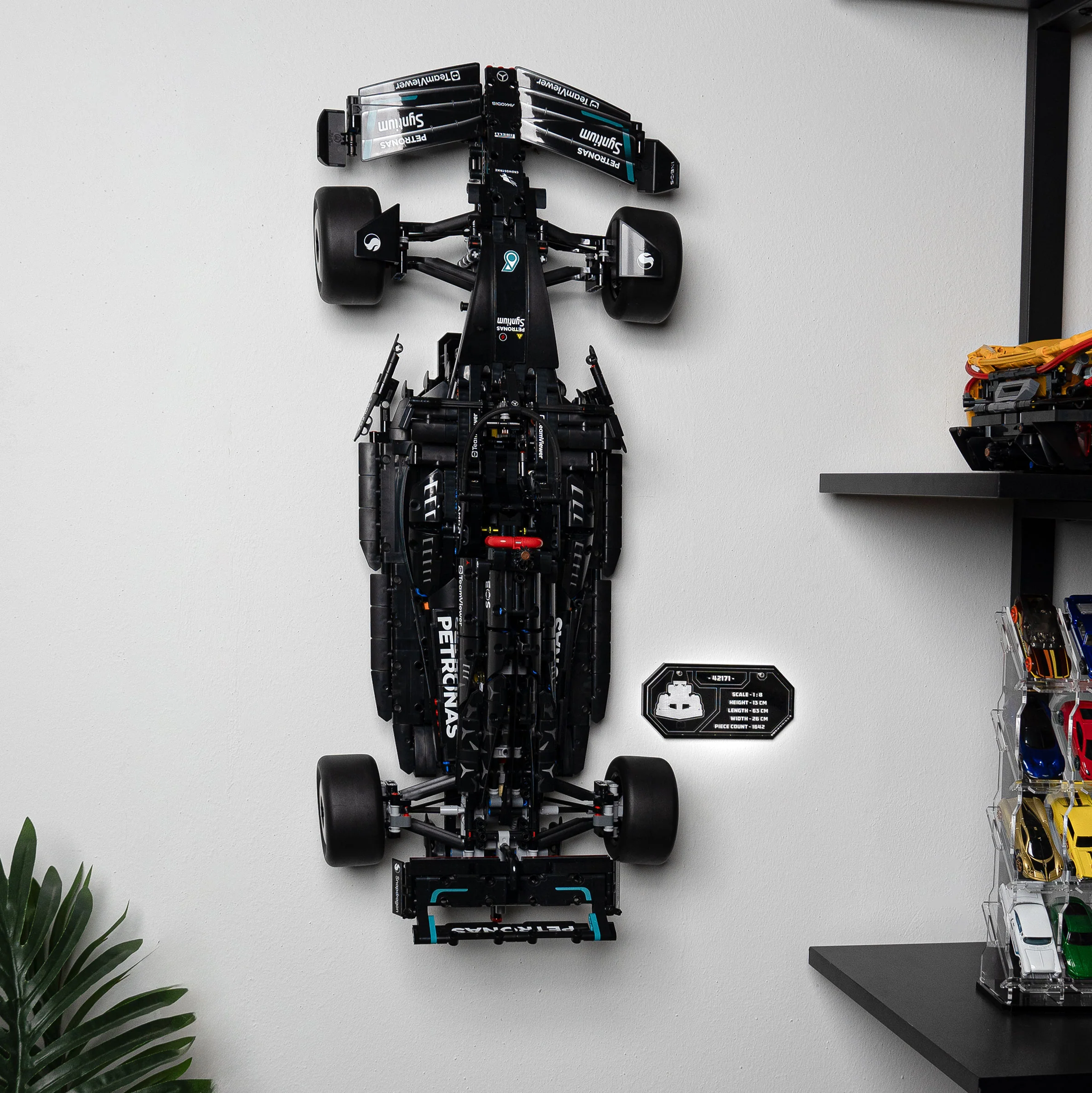 Wall Mounted Display Stand for LEGO® Technic™ Mercedes-AMG F1 W14 E (42171) - Image 13