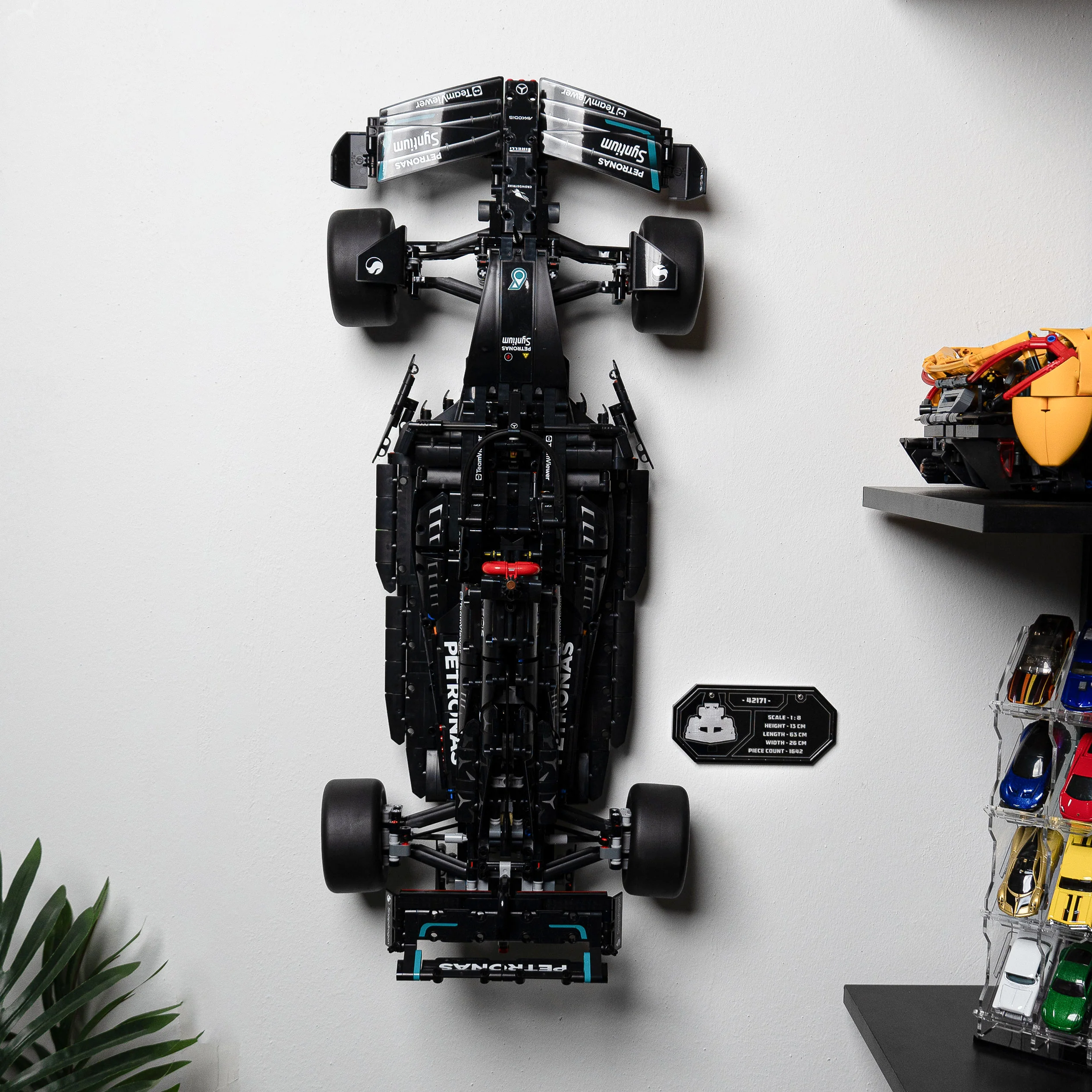 Wall Mounted Display Stand for LEGO® Technic™ Mercedes-AMG F1 W14 E (42171) - Image 15